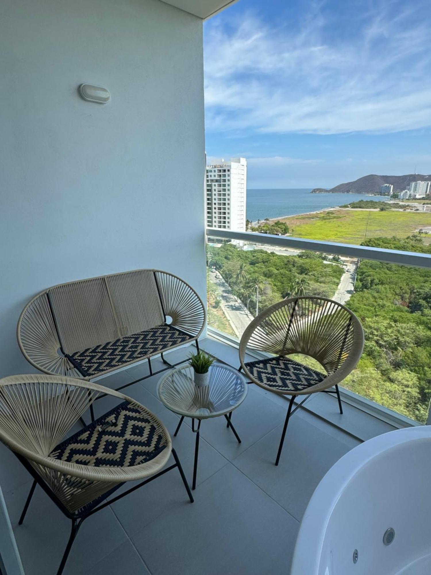 Apartamento Con Jacuzzi Y Vista Al Mar Piso 14 Santa Marta (Magdalena)